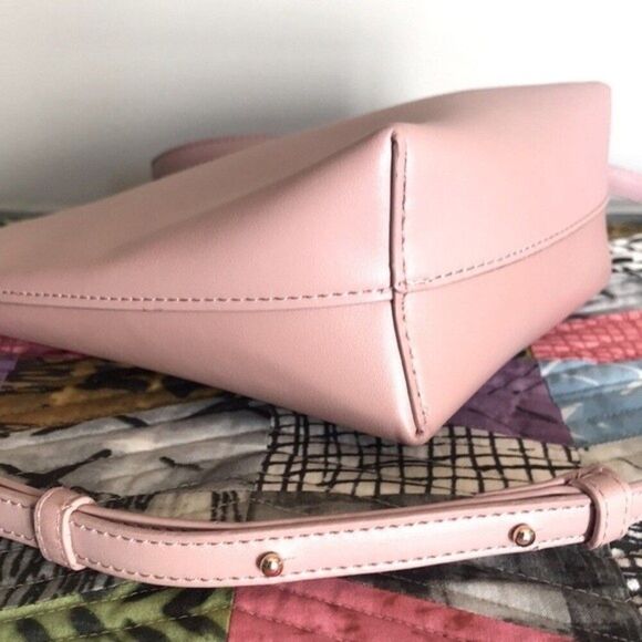 Samara Cross Body Bag Purse - Picture 10 of 12